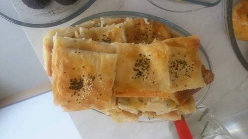 Sodalı Börek Nasıl Yapılır